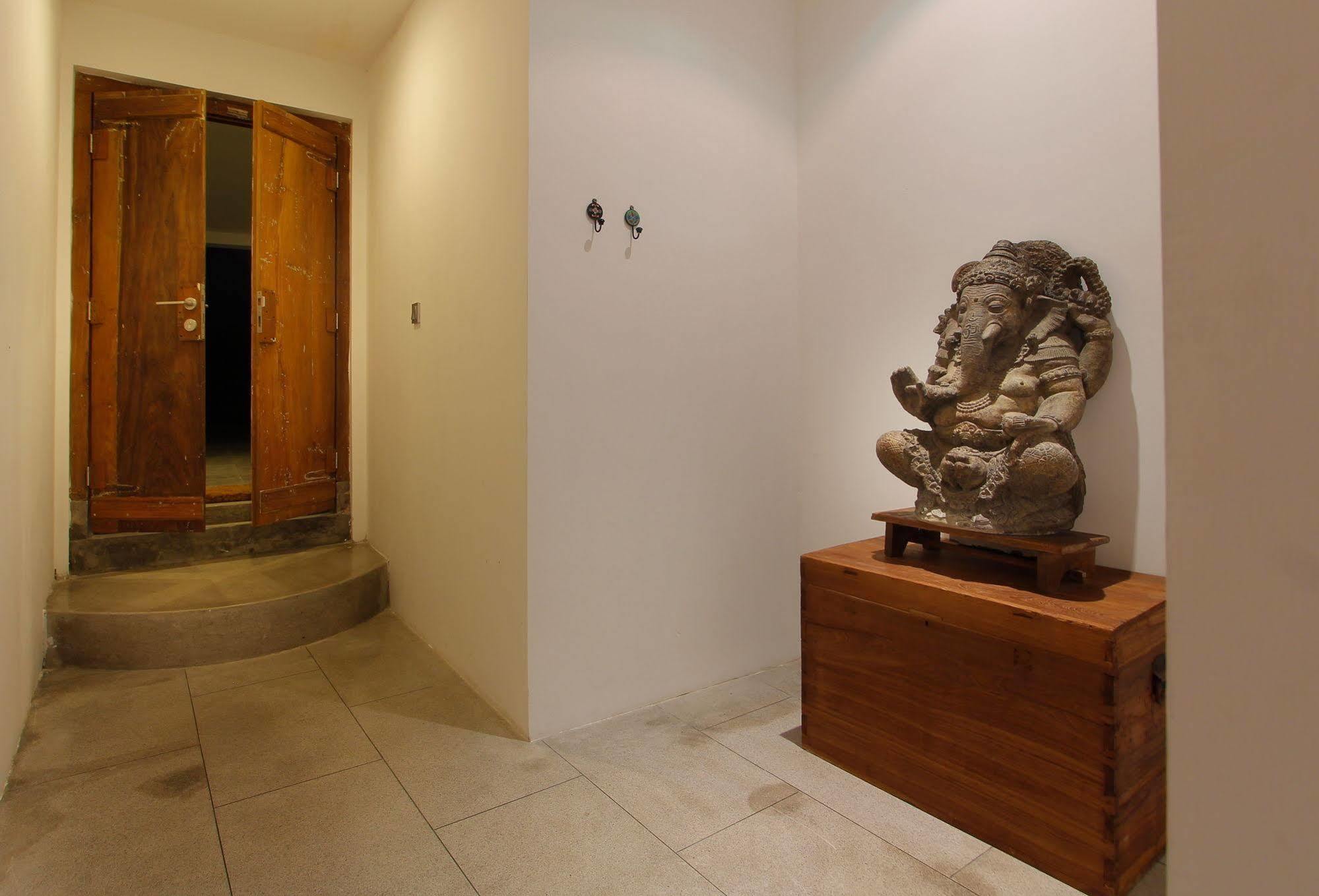 The Apartments Canggu Εξωτερικό φωτογραφία